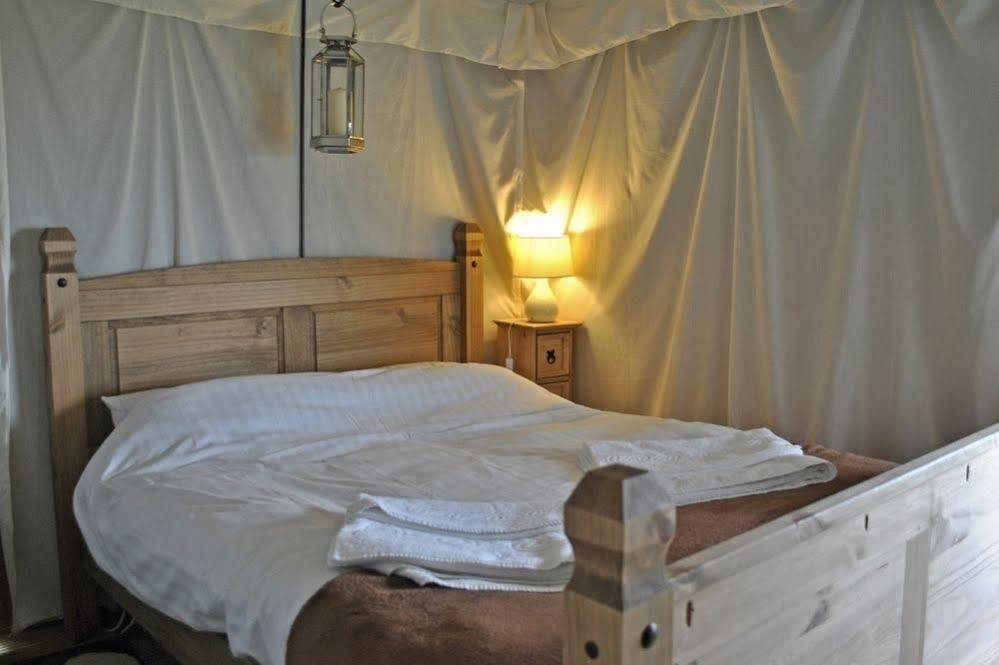 Bear Lodge - Glamping Lympne Εξωτερικό φωτογραφία